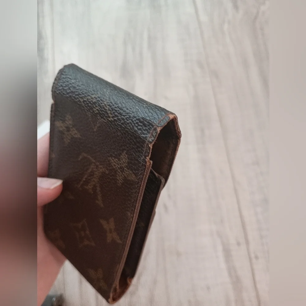 Louis Vuitton LV Etui Monogram Cigarette Tobacco Case Holder Brown Pouch